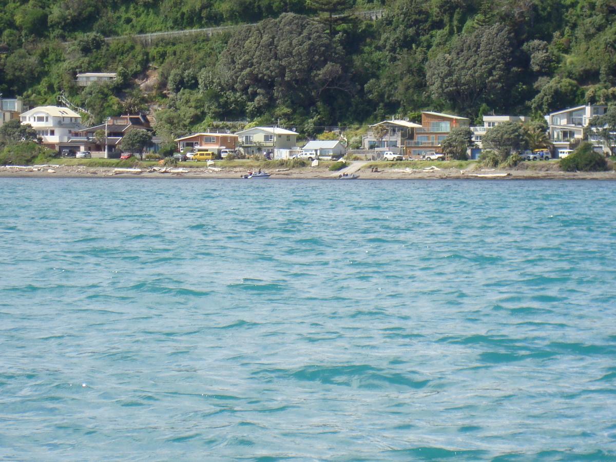 Kapiti Waves Bed & Breakfast Pukerua Bay Exterior foto